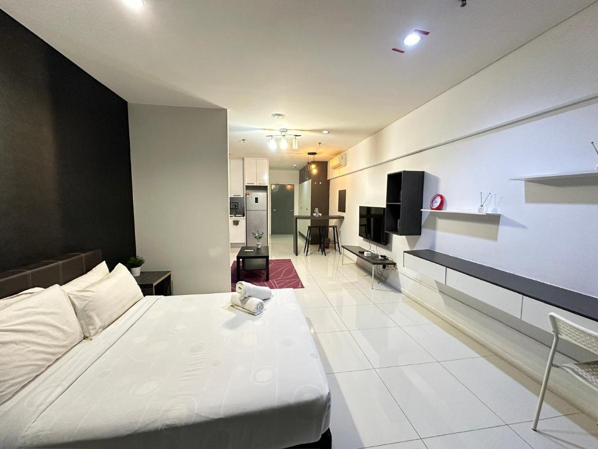Summer Suites Klcc By Purple Orchid Kuala Lumpur Extérieur photo