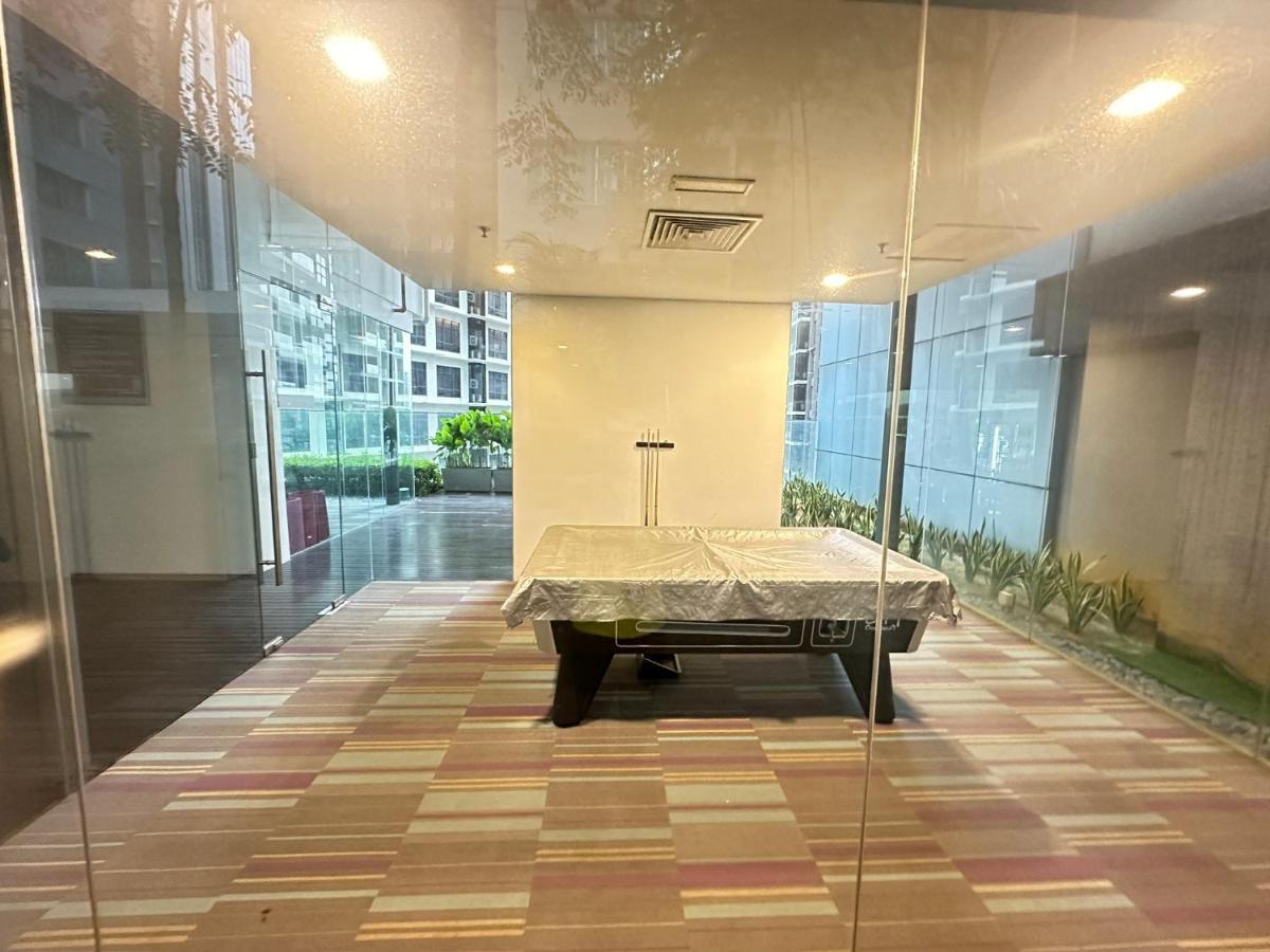 Summer Suites Klcc By Purple Orchid Kuala Lumpur Extérieur photo