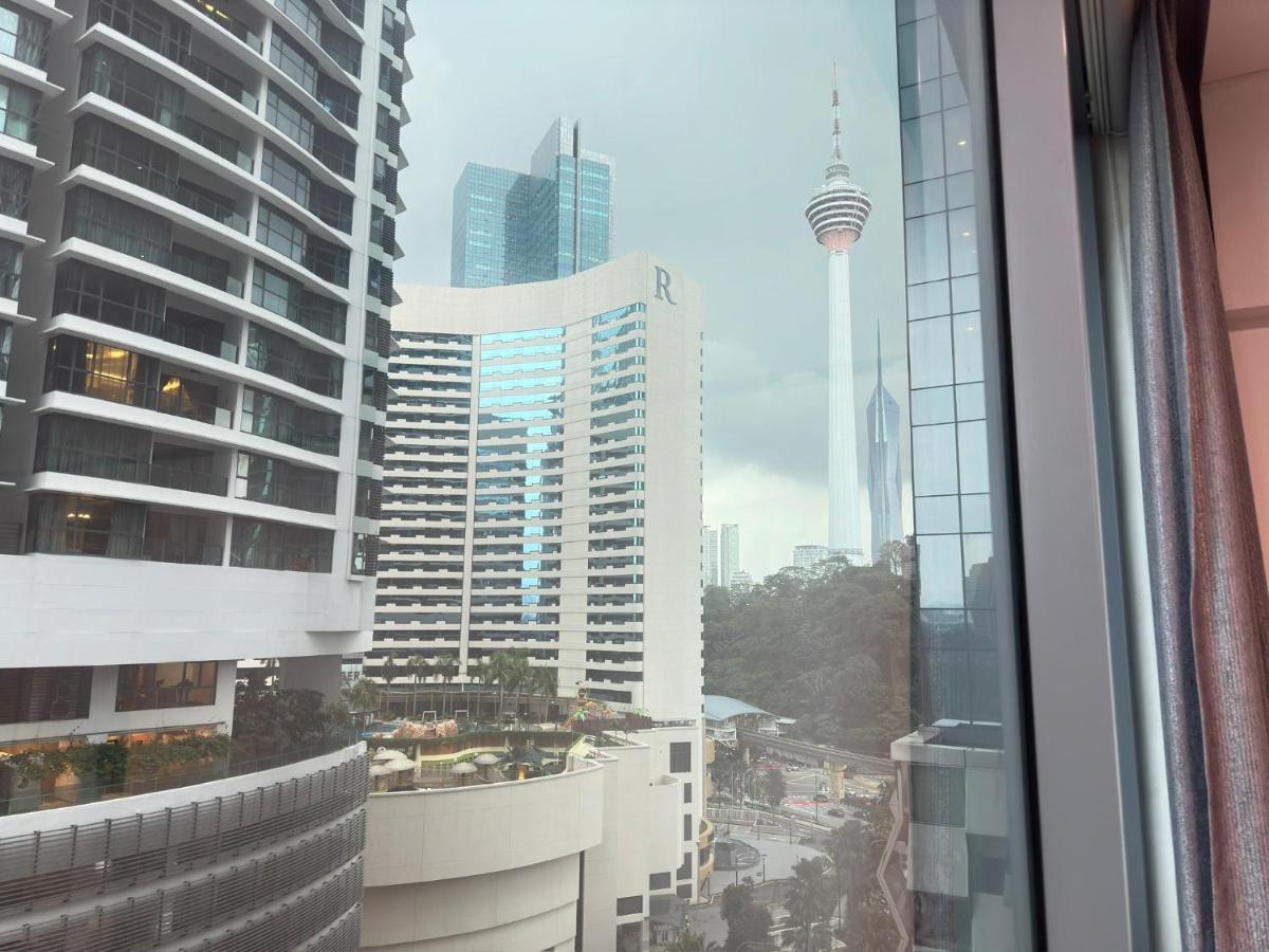 Summer Suites Klcc By Purple Orchid Kuala Lumpur Extérieur photo