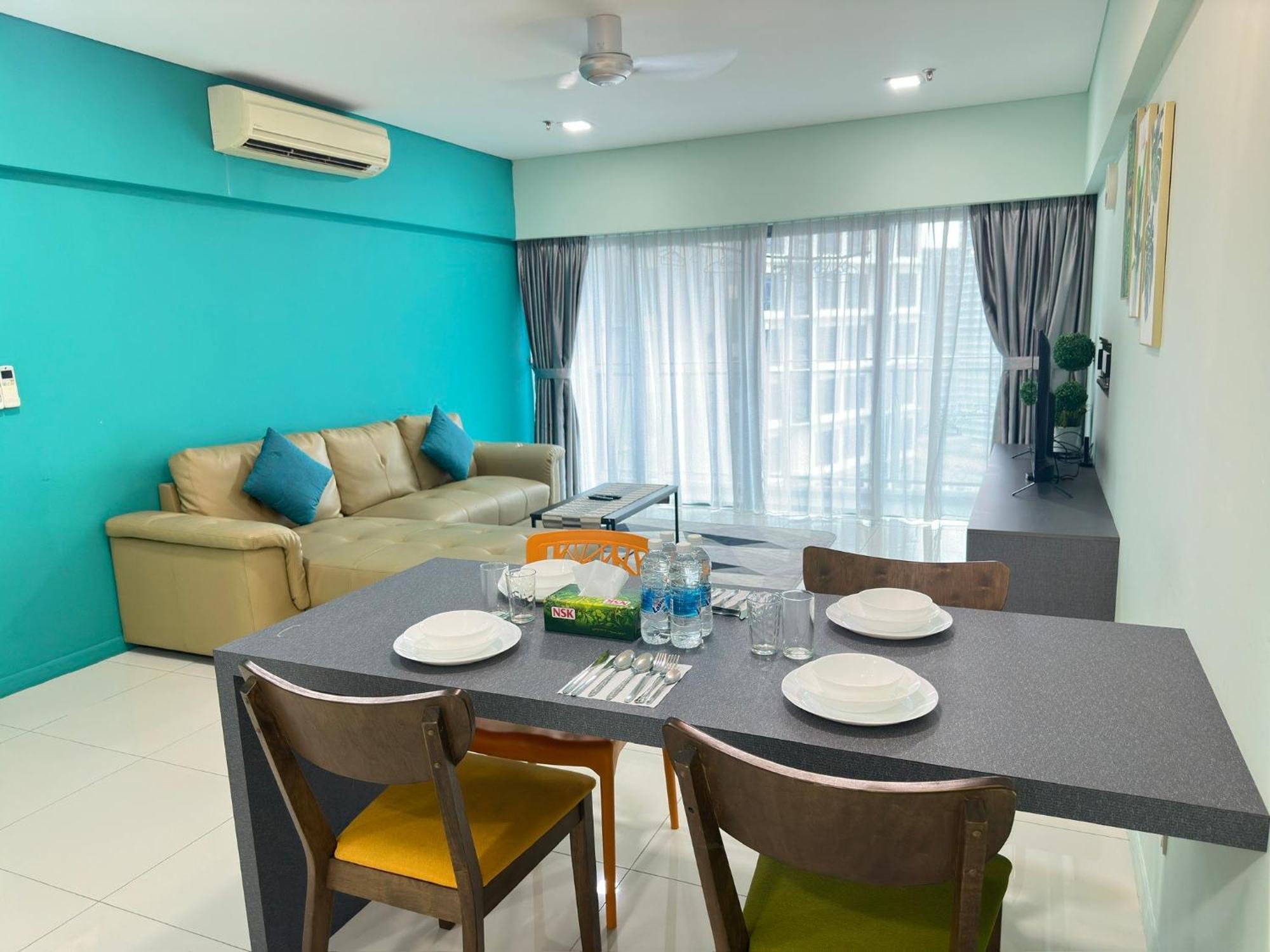 Summer Suites Klcc By Purple Orchid Kuala Lumpur Extérieur photo
